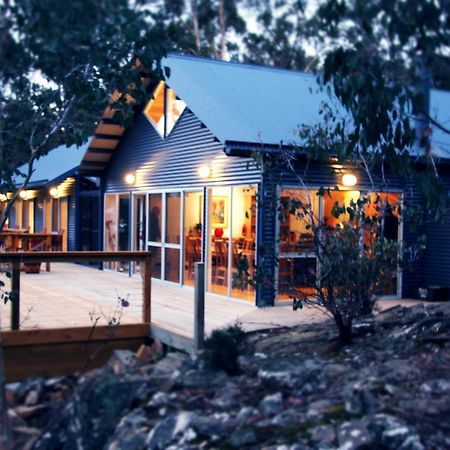 Blue Lake Lodge Steppes Екстер'єр фото