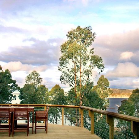 Blue Lake Lodge Steppes Екстер'єр фото