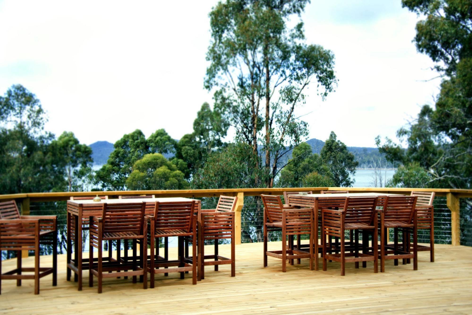 Blue Lake Lodge Steppes Екстер'єр фото